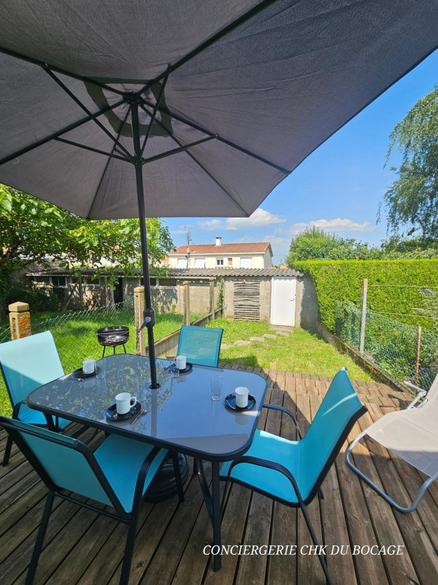 Le Petit Ecureuil Jardin Terrasse *